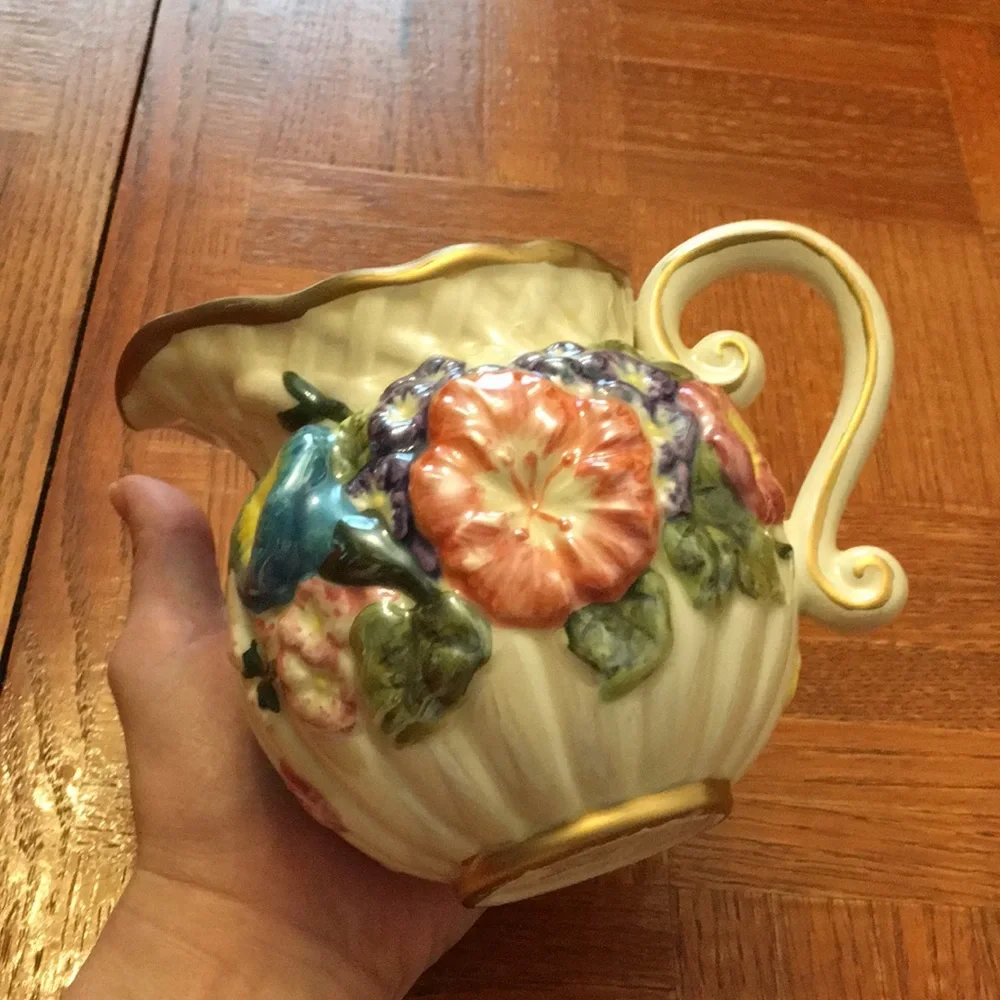 🥨TRADED🥨 Vintage Ceramic Pitcher💐Cottagecore Decor💐 - Picture 5 of 11
